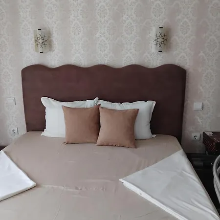 Family Dayana 3*